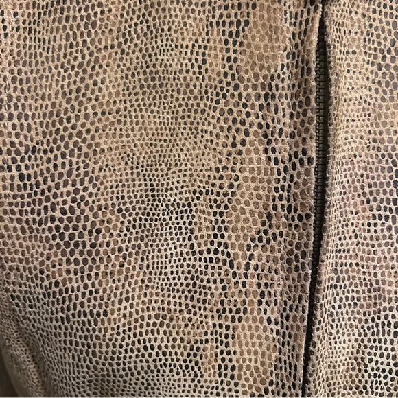 Alfani Brown Reptile Print Women’s Leather Jacket Size M - Picture 4 of 6
